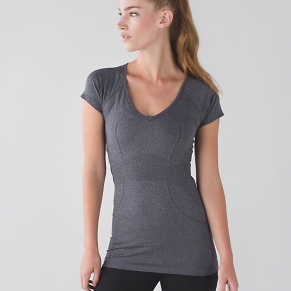 Lululemon swift short sleeve! Size 4!